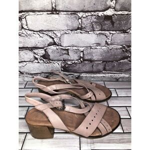 MJUS Pink Leather Cross Strap Perforated Heel Sandals Women’s sz 38EU/7.5M US